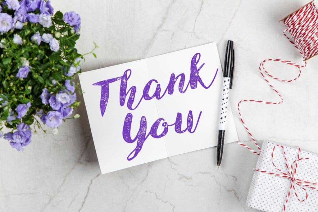 A gift card with the words Thank you on it represents many ways to say thank you in Serbian that readers will learn in this text